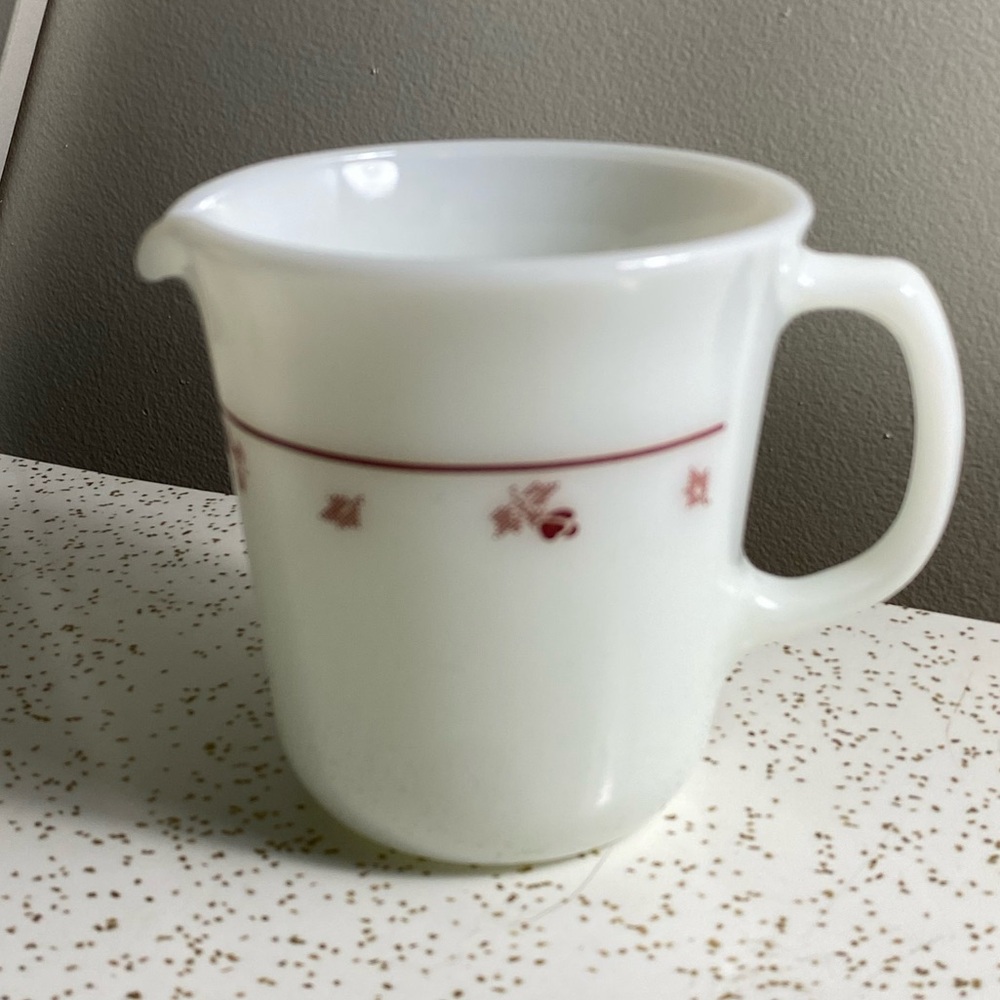 Vintage Pyrex Red Rose creamer